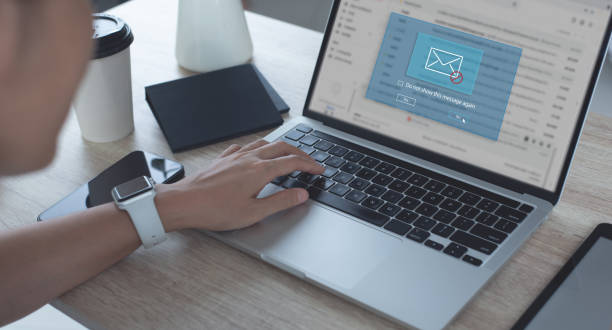 Blocking spam e-mail